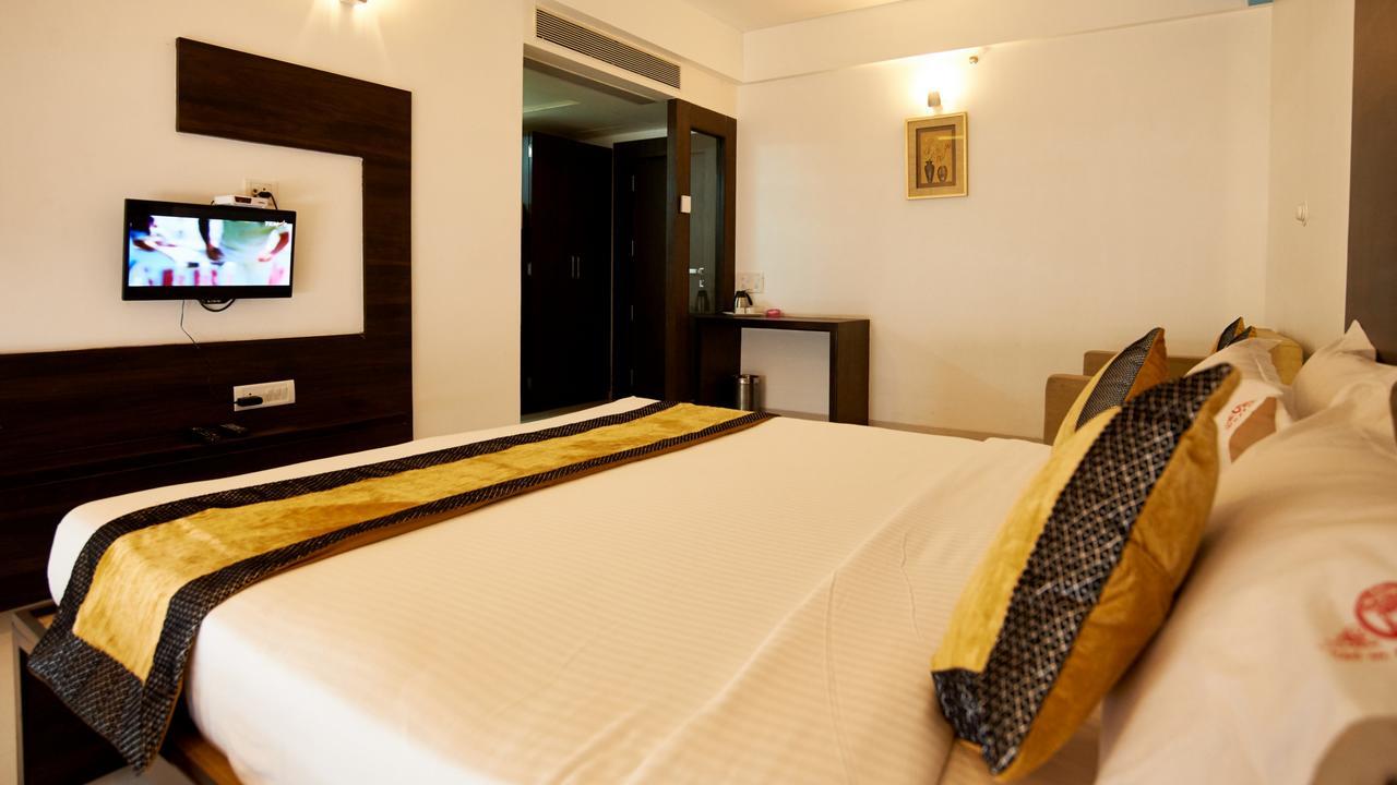Golden View 3*