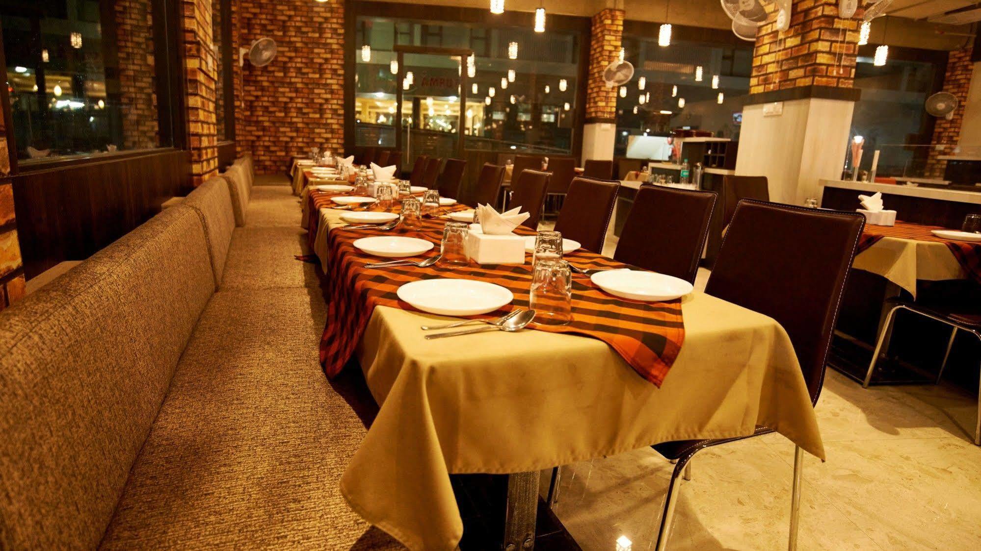Golden View Hotel
