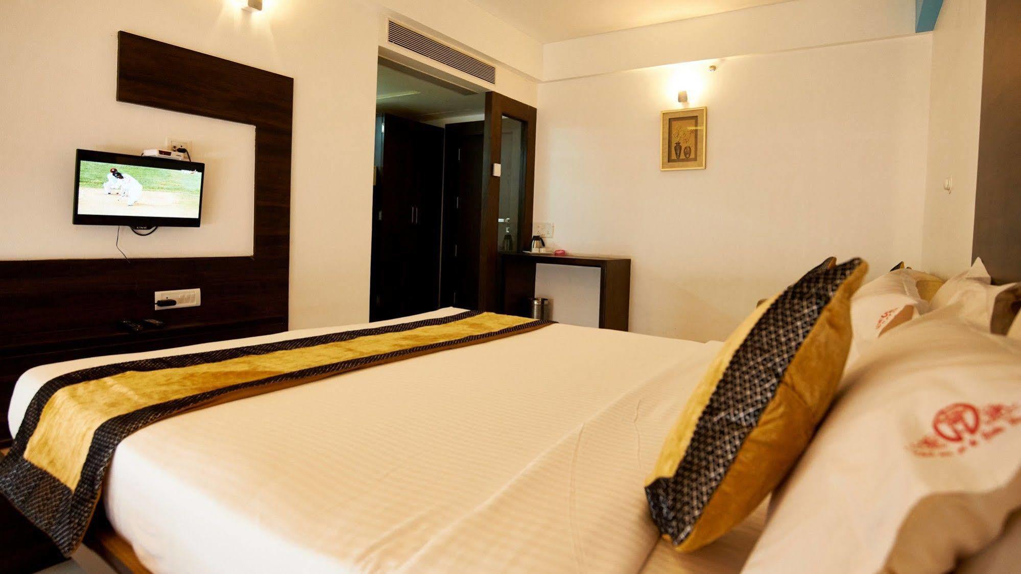 Golden View Shirdi