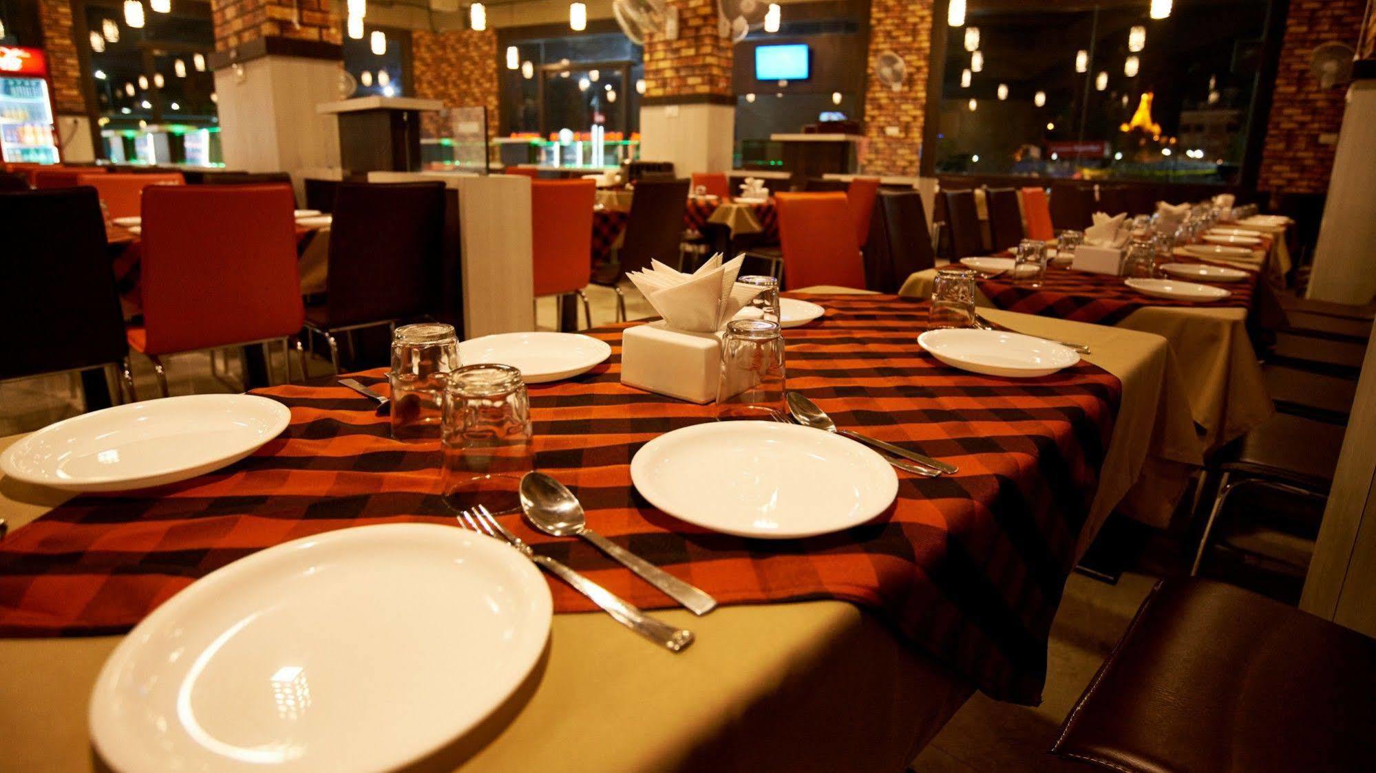 Golden View Hotel
