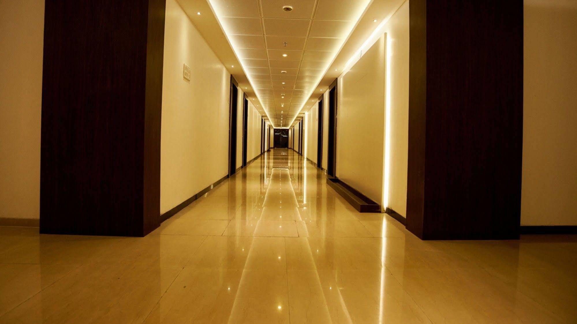 Hotel Golden View 3*